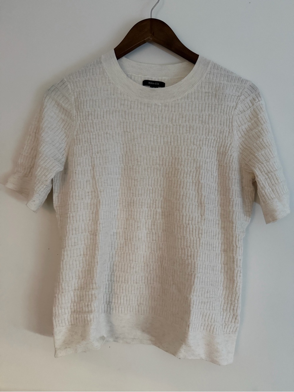 RW&CO. Cream Ribbed Crew Neck Pullover